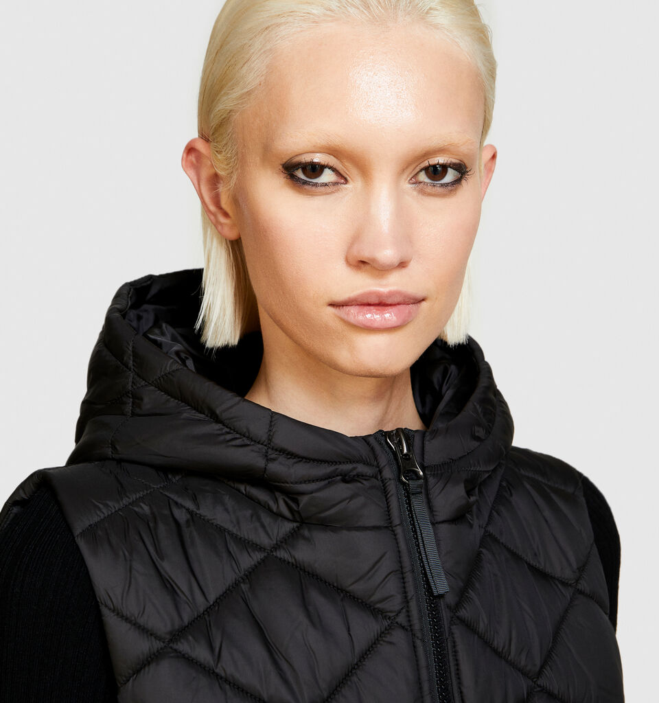 Long vest with hood - women's vests and sleeveless jackets - Black | Sisley image number 5